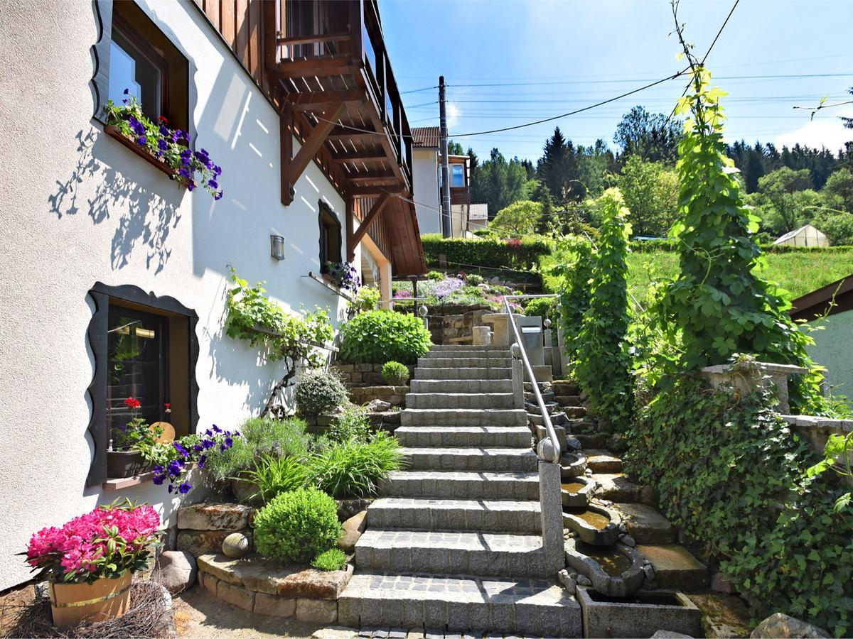Quaint Farmhouse In Langenbach Near The Lake ภายนอก รูปภาพ